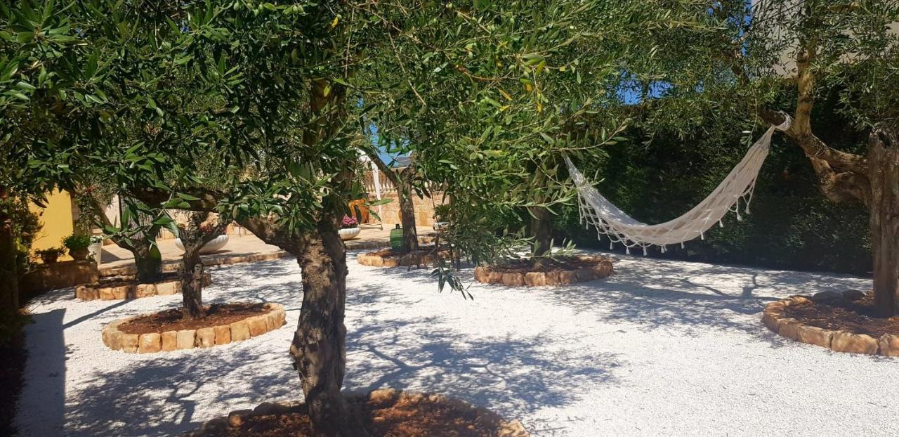 فيلا I Cinque Trulli With Swimming Pool مارتينا فرانكا المظهر الخارجي الصورة
