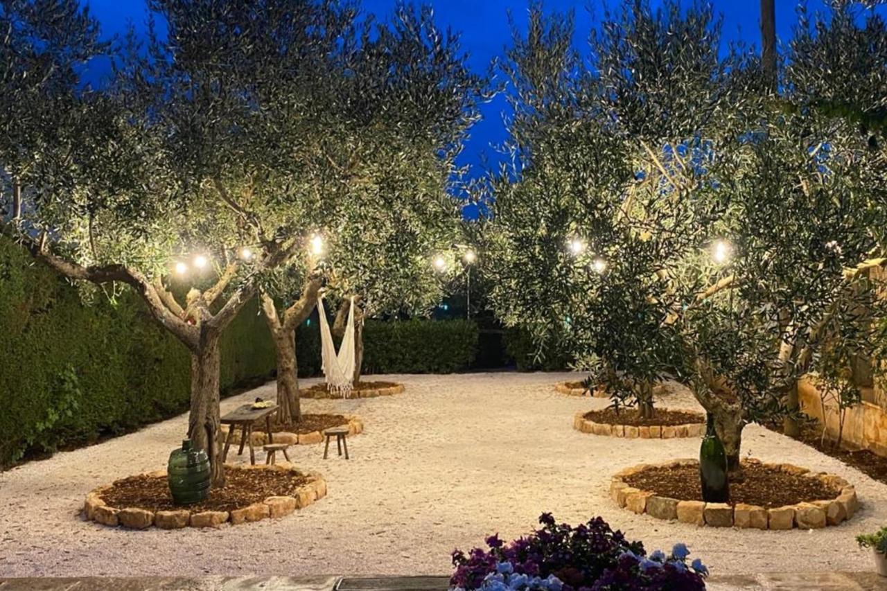 فيلا I Cinque Trulli With Swimming Pool مارتينا فرانكا المظهر الخارجي الصورة