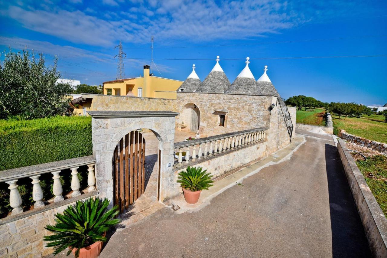 فيلا I Cinque Trulli With Swimming Pool مارتينا فرانكا المظهر الخارجي الصورة
